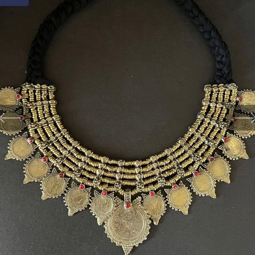 Gold Choker